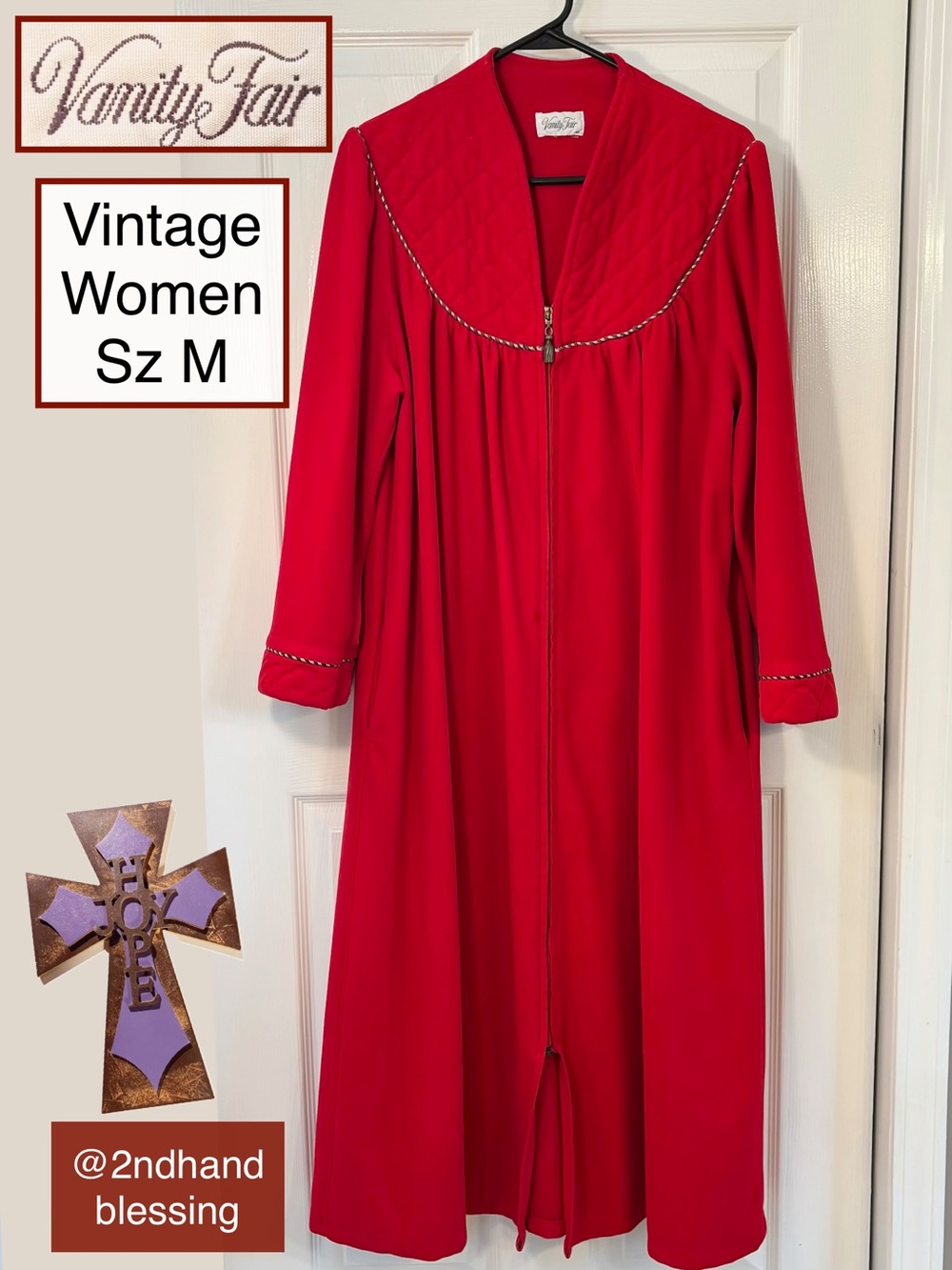 Vintage Vanity Fair Red Fleece Zip-Front Robe Women Sz M, Quilted Yoke Gold Trim